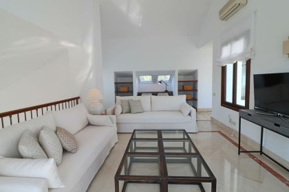 ab846c2596da50302eaf0a13404c142a - 15