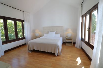 ab846c2596da50302eaf0a13404c142a - 21