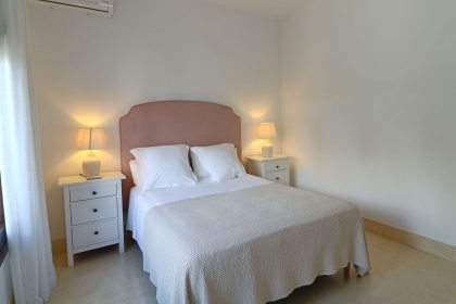 ab846c2596da50302eaf0a13404c142a - 27