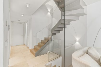 ac11cceb9af1155e90035bd9cfccdbf7 - 24