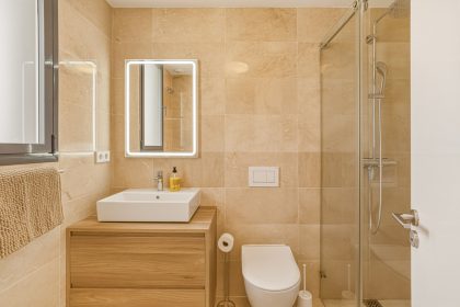 ac11cceb9af1155e90035bd9cfccdbf7 - 28