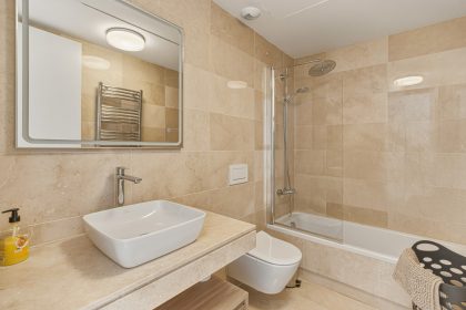 ac11cceb9af1155e90035bd9cfccdbf7 - 33