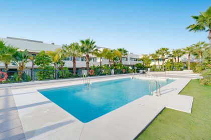 ac11cceb9af1155e90035bd9cfccdbf7 - 9