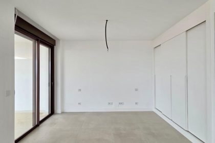 ad27c6ae1ead6efe792b34f95b46d9bb - 4