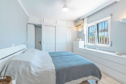 ad5b3f3f4d1d96d6bc94b7c28fb7de75 - 10