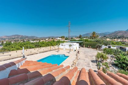 ad5b3f3f4d1d96d6bc94b7c28fb7de75 - 27