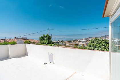 ad5b3f3f4d1d96d6bc94b7c28fb7de75 - 29