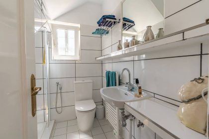 ad5b3f3f4d1d96d6bc94b7c28fb7de75 - 35