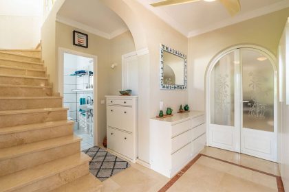 ad5b3f3f4d1d96d6bc94b7c28fb7de75 - 9