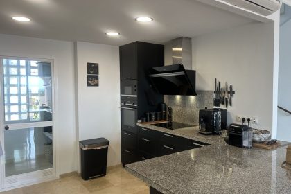 b2280afc168e6a3000484148da452413 - 13