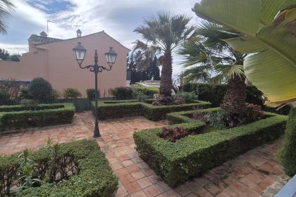 b242c9aa2e612498891f0ee9f0f82244 - 5