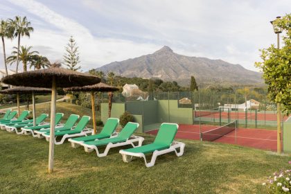 b2d4bd513e9e1e28831fb4cea131b588 - 37