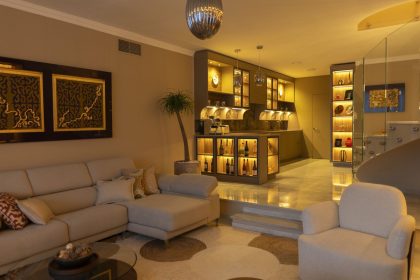 b2d4bd513e9e1e28831fb4cea131b588 - 54