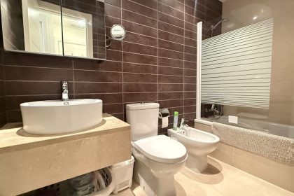 b41cf7e6bbaa995a714b555e856b73d5 - 13