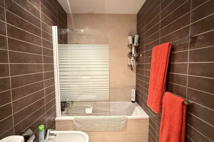 b41cf7e6bbaa995a714b555e856b73d5 - 14