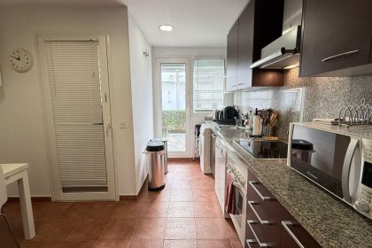 b41cf7e6bbaa995a714b555e856b73d5 - 16