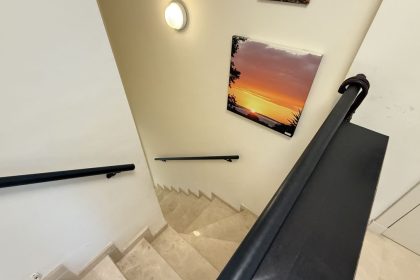 b41cf7e6bbaa995a714b555e856b73d5 - 23