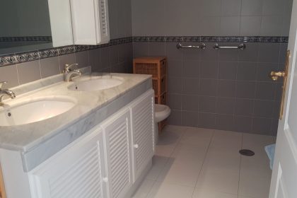 b7f31a33e228c5facacd20fd2a0bb86e - 11