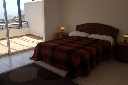 b7f31a33e228c5facacd20fd2a0bb86e - 17