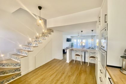 b993bc1b161988b43ecf2848c90d682d - 9