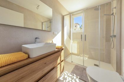 be19c11acd840f6f928317795720c38c - 12