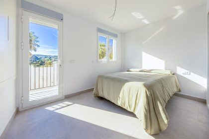 be19c11acd840f6f928317795720c38c - 21