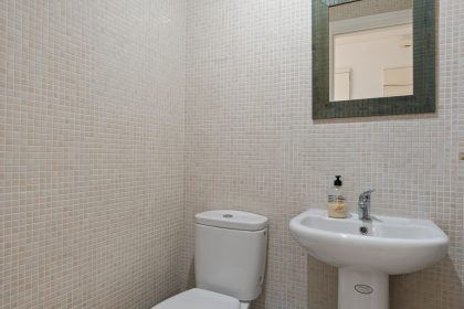 c49cee37ef9bdd25425fb0401a80fb3a - 10