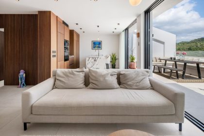 c67abe4fd402e135f2893e0dabcf49a8 - 13