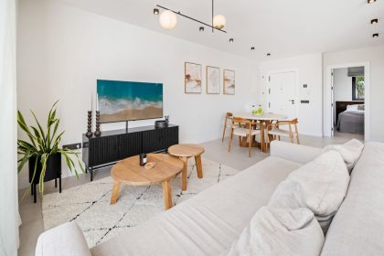 c67abe4fd402e135f2893e0dabcf49a8 - 21