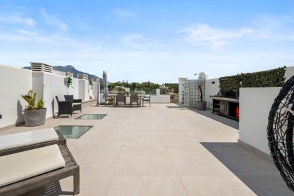 c67abe4fd402e135f2893e0dabcf49a8 - 38