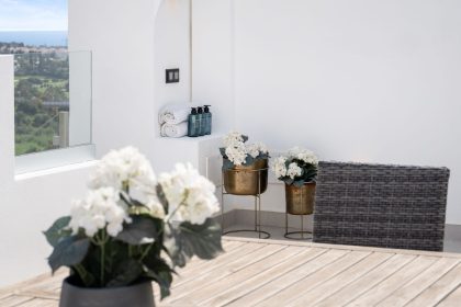 c67abe4fd402e135f2893e0dabcf49a8 - 44