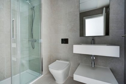 c689a8a4fb10ea02f38e89e012e51e22 - 11