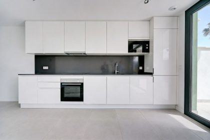 c689a8a4fb10ea02f38e89e012e51e22 - 4