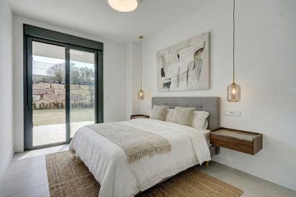 c689a8a4fb10ea02f38e89e012e51e22 - 6