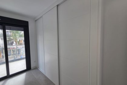 c7cb3b37c1dc3157f75e9ce47c02837a - 12