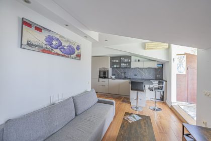 cf8c349a3b37a512dc734be6b2a9f51d - 3