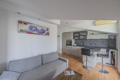 cf8c349a3b37a512dc734be6b2a9f51d - 5