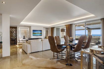 d02f1b320df7684e62c9cef06cba1790 - 17