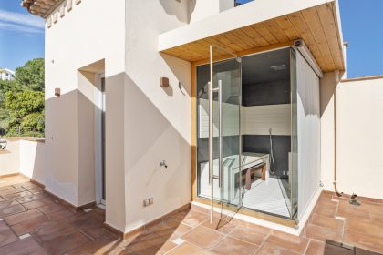 d02f1b320df7684e62c9cef06cba1790 - 4