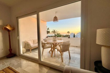 d07aef29450a794c2aa2aa9d708616aa - 18