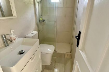 d07aef29450a794c2aa2aa9d708616aa - 19