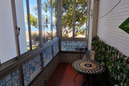 d0fd485de762f9dc367e21088b3e1dc3 - 12