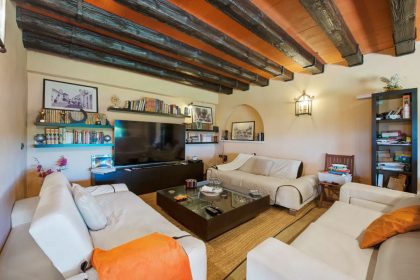 d2c2a5a9b50b338d51247b4b1ac2d384 - 21