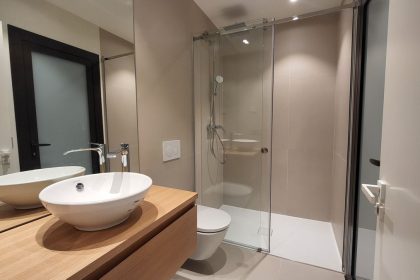 d67a17ce515d26163d46eff3168014c1 - 9