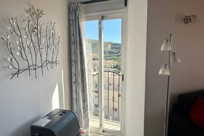 d81b6a14eb8a4ae12114a98a4e22bd12 - 11