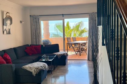 d81b6a14eb8a4ae12114a98a4e22bd12 - 13