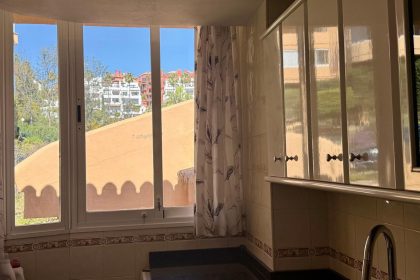 d81b6a14eb8a4ae12114a98a4e22bd12 - 15