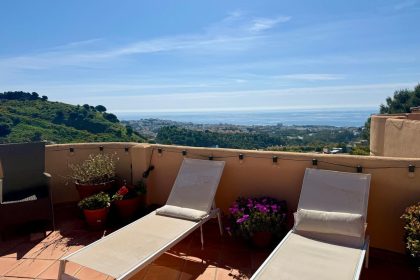 d81b6a14eb8a4ae12114a98a4e22bd12 - 25