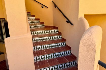 d81b6a14eb8a4ae12114a98a4e22bd12 - 5