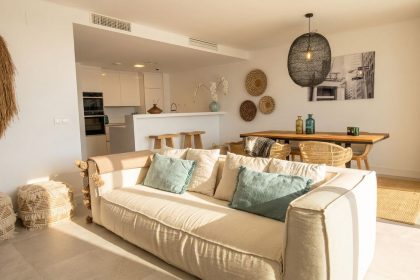 d875f8caef69b9294c9e1b1c6963aa13 - 10